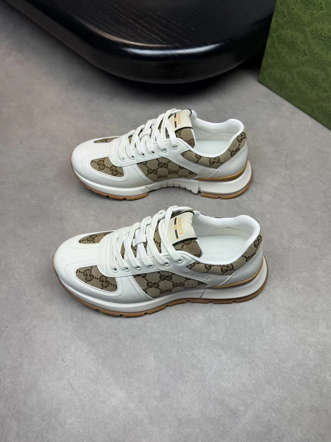 Factory price: 460💰Gucci new men's shoes GUCCI [Lightning] latest shoes are shipped. Original quality, fashionable, made of special materials, sheepskin lining, brand new packaging. The foot feels super comfortable and the workmanship is impeccable. Size: 38-45, Dingyi 45